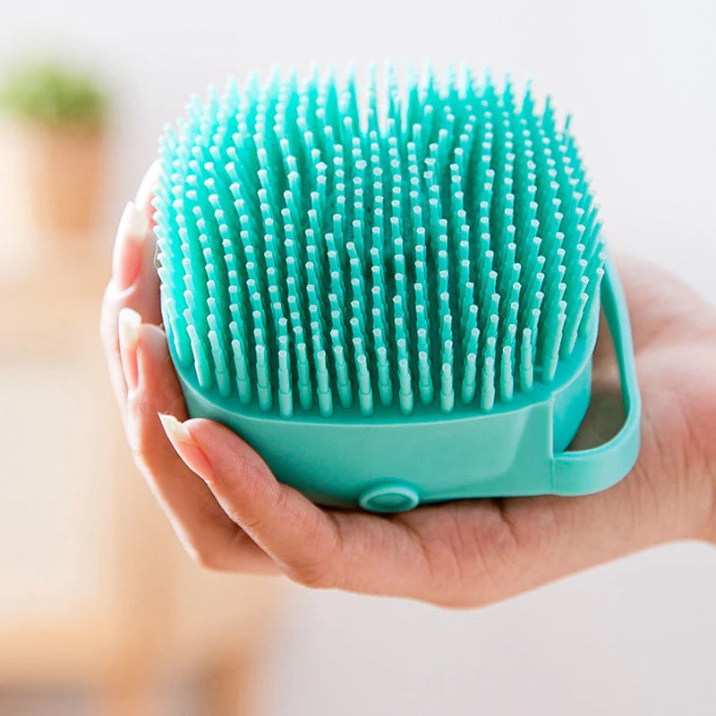 Brosse de bain en silicone avec distributeur de shampooing pour chien et chat