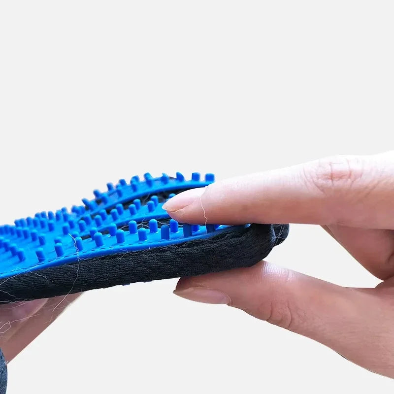 Gant de toilettage pour chat et chien – Brosse démêlante, massage et nettoyage des poils